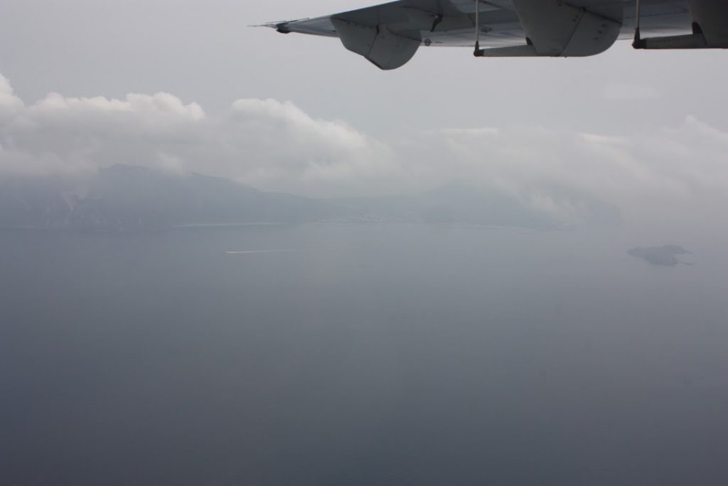 新島と地内島