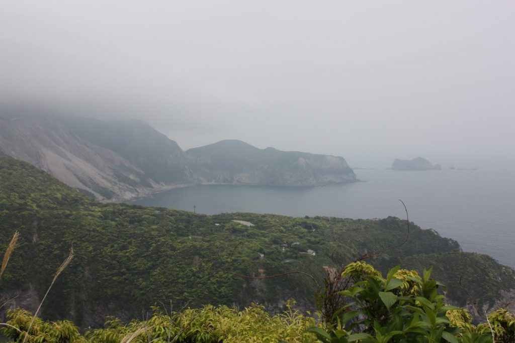 展望台から海を臨む