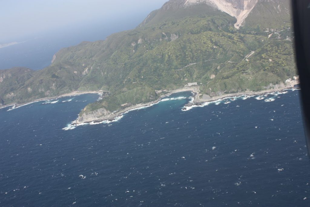 沢尻湾、温泉