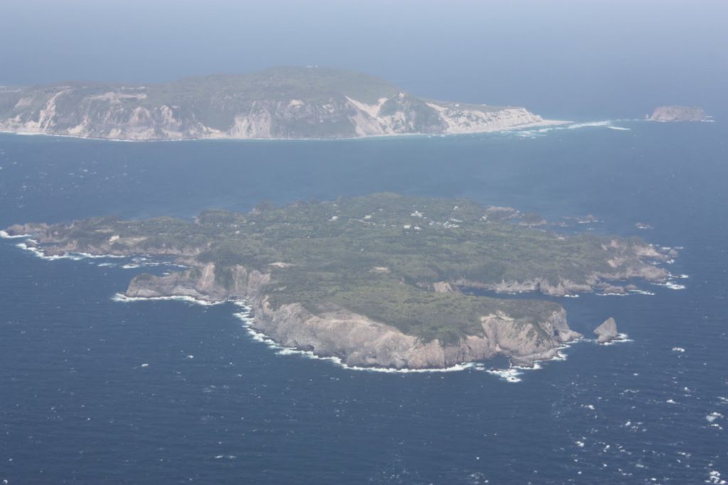 式根島、新島